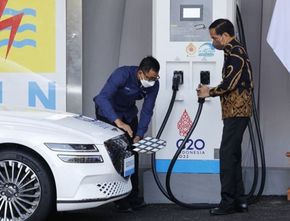 Ditargetkan 2026 Sudah Ada 100 Stasiun Pengisian Kendaraan Listrik Umum di DKI Jakarta