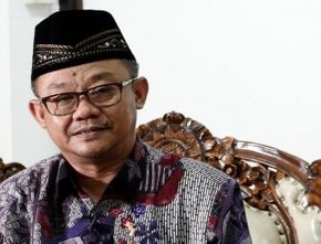 Masih Menolak Permendikbud, Muhammadiyah Minta Nadiem Lakukan Ini
