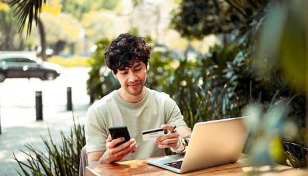 Ini Alasan Kenapa Anda Harus Memiliki Website untuk Mengembangkan Bisnis