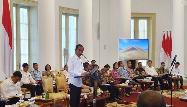 Jokowi Peringatkan Ignasius Jonan di Rapat Kabinet