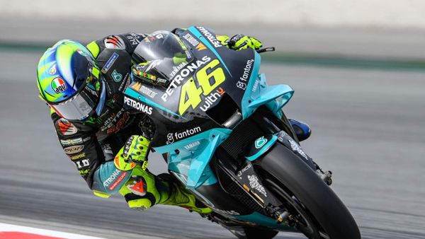 Valentino Rossi Senang Jika Dovizioso Bergabung dengan Petronas Yamaha