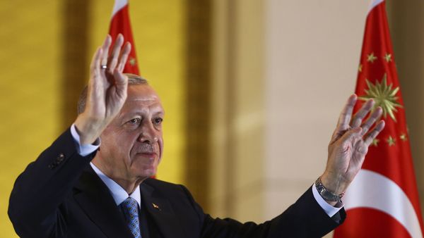 Erdogan Terpilih Menjadi Presiden Turki Lagi: Takkan Biarkan Kekuatan LGBT Menang