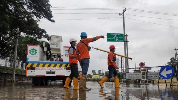 Pascabanjir, Seluruh Aliran Listrik di Semarang Pulih Kembali