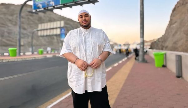 Cerita Ivan Gunawan Tantangan Saat Haji: Ngelus Dada, Lagi Berdoa Difoto
