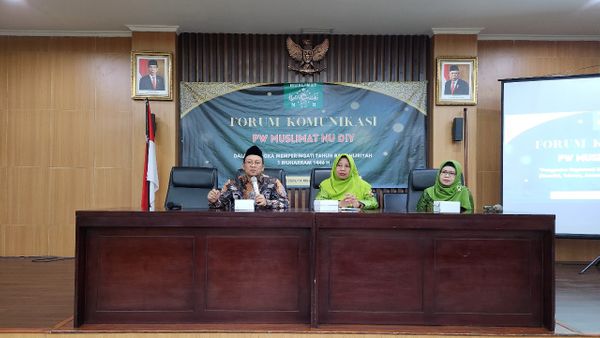 Gus Hilmy Dorong Muslimat NU Sebagai Organisasi Perempuan Profesional