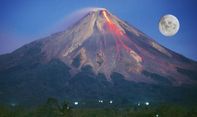 Berita Terbaru di Jogja: Juru Kunci Jelaskan Fenomena Merapi Menggembung