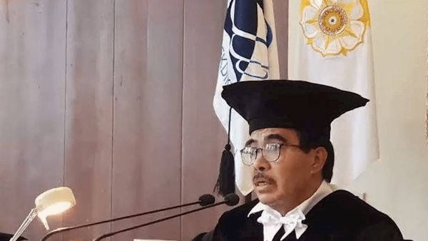 Berita Terkini: Cornelis Lay, Penasihat Politik Megawati Tutup Usia