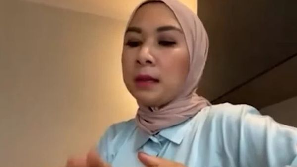 Sambil Menangis Menteri AH Minta Maaf, Suami Rifa: Banci Anda!