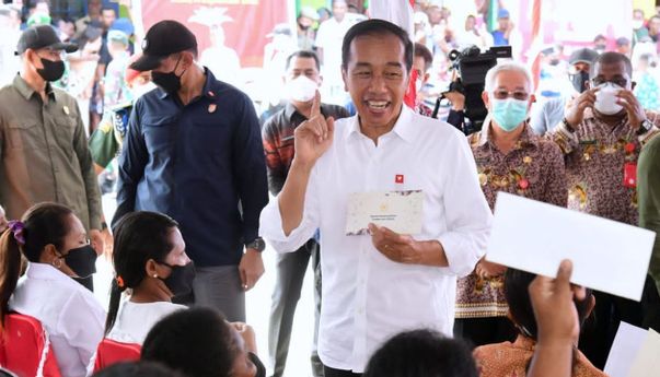 Presiden Jokowi: BLT Telah Disalurkan ke 8,1 Juta Orang di 461 Kabupaten/Kota