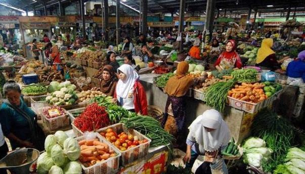 Menginspirasi! Pjs. Bupati Bantul Ajak Masyarakat dan ASN Belanja di Pasar Rakyat, Ini Tujuannya