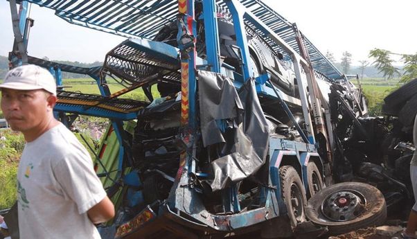 6 Orang Meninggal dalam Kecelakaan Beruntun di Tol Semarang – Solo, Diduga Akibat Rem Blong