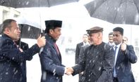 Momen Jokowi Kunjungi Afghanistan Saat Genting, Dikawal Kendaraan Lapis Baja Tapi Tak Pakai Rompi Anti Peluru