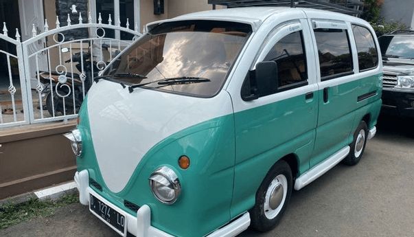 Menginspirasi! Pria Bandung Ini Sulap Daihatsu Espass Menjadi VW Kombi