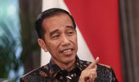 Tinjau Vaksinasi Massal, Jokowi Targetkan 1 Juta Suntikan Perhari