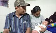 Tega! Bapak Kos Ganti Gembok Kamar, Bayi 1 Bulan Tidur di Atas Gerobak Sampah