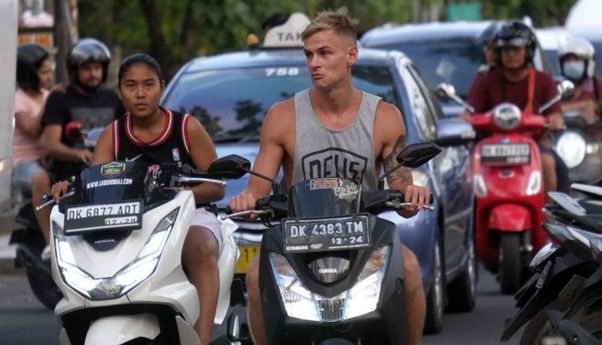 Cegah Tindakan Ugal-ugalan di Jalan, Turis Asing Wajib Miliki SIM untuk Sewa Motor di Bali