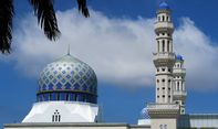 Masjid di Kuala Lumpur Kecepatan Azan Magrib 3 Menit, Batal Puasa Massal