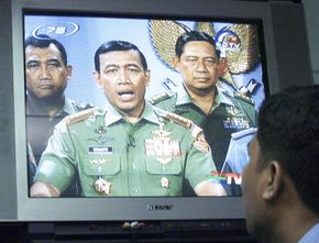 Menelusuri Kedekatan FPI dengan para Jenderal, dari Prabowo hingga Wiranto