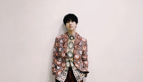 Super Junior Pakai Batik Karya Kang Emil, Yesung: Cocok Untukku?