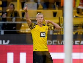 Erling Haaland Mengamuk, Borussia Dortmund Tembus 3 Besar Bundesliga