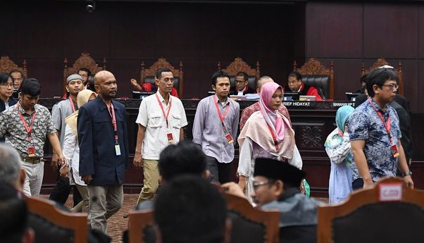 Drama 20 Jam Sidang ketiga Sengketa Pilpres 2019, Saksi tidak Bisa Jawab Secara Detil
