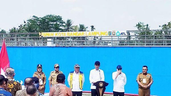 Jokowi Puji Air Bersih Produksi SPAM Bandarlampung, Kualitasnya Lebih Bagus dari Air Kemasan