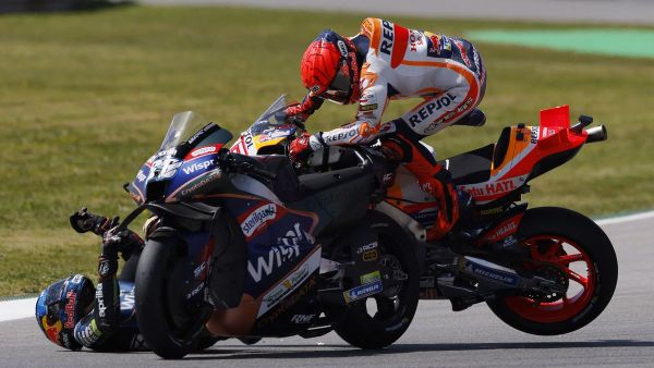 Rossi Trending Topic Usai Marquez Kecelakaan Hebat di MotoGP Portugal