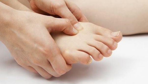 Cara Menghilangkan Bekas Luka di Kaki dengan Cepat dan Alami