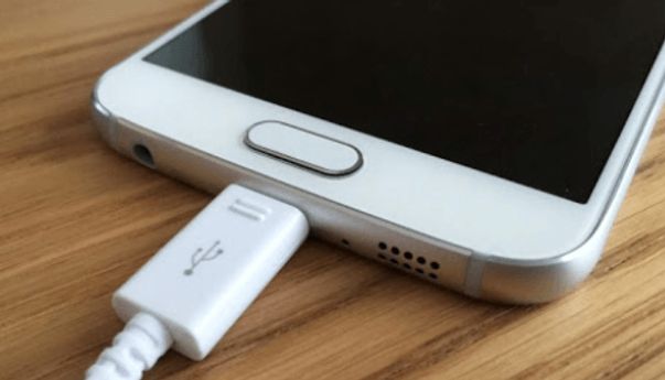3 Penyebab Charger Smartphone Rusak 3 Penyebab Charger Smartphone Rusak
