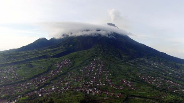 Berita Terbaru di Jogja: Terjadi Penggembungan pada Tubuh Gunung Merapi
