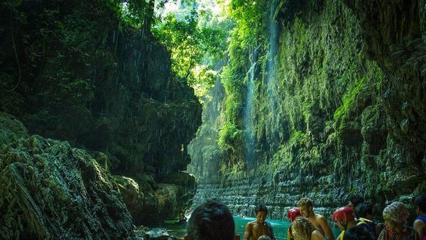 Rekomendasi Tempat Wisata Jawa Barat Cantik yang Harus Kamu Kunjungi