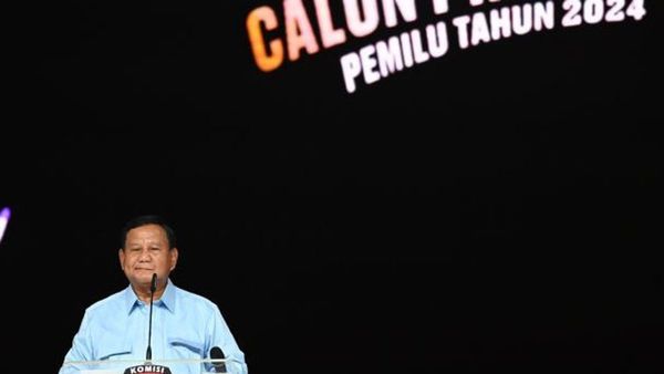 Prabowo Minta Maaf di Debat Terakhir, Budiman Sudjatmiko: Tegaskan Musuhnya Bukan Anies dan Ganjar
