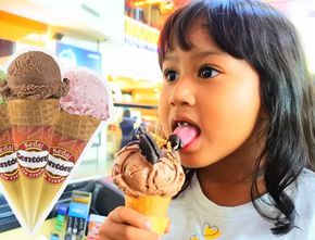 5 Tempat Makan Ice Cream di Bandung Ini Punya Menu Unik dan Legendaris