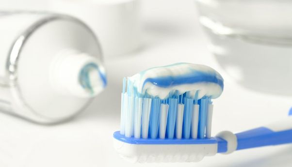Tak Boleh Terlalu Banyak, Ketahui Takaran Ideal Penggunaan Odol Saat Menyikat Gigi