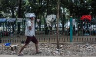 Mulai Hari ini Bantuan Beras di DKI Dibagi Gubernur Anies, Tapi 99 Ribu KK Berpotensi Penerimaan Ganda