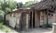 Cerita Kuli Bangunan Asal Grobogan Banting Tulang Hidupi 10 Anaknya dan Pusing Biaya Beli Kuota Internet