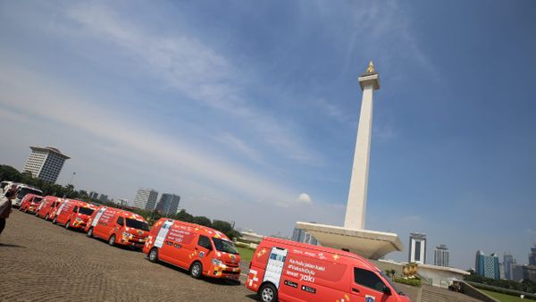 16 Mobil Vaksin DKI Diluncukan Anies, Sasar Daerah Padat Penduduk yang Rendah Vaksinasi