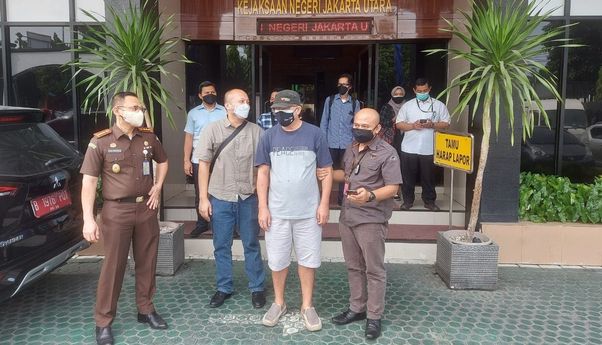 10 Tahun Jadi Buron, Hasan Berhasil Ditangkap di Minimarket oleh Tim Gabungan Kejati DKI Jakarta dan KPK