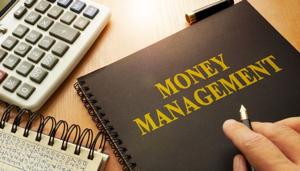 Tips Manajemen Uang saat Krisis Ekonomi Menerjang