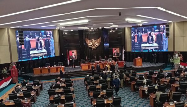 Pengumuman: DPRD DKI Resmi Usulkan Pemberhentian Anies Baswedan Sebagai Gubernur Jakarta