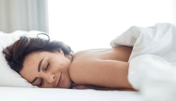 Mengapa Tidur Telanjang dapat Menjaga Kesuburan Pria?