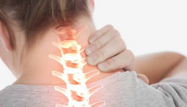 Nikita Mirzani Terkena Pengapuran Tulang Leher, Penyakit Apa Itu?