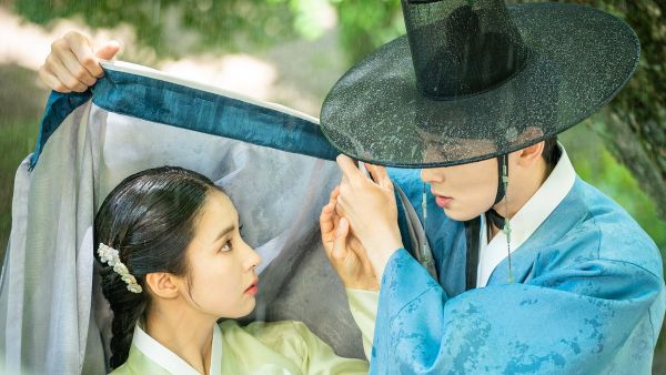 Tonton Drama Korea Kerajaan yang Mendebarkan dan Menghibur di Netflix
