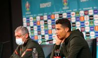 Bikin Saham Anjlok, Kenapa Cristiano Ronaldo Sentimen Banget Sama Coca Cola?