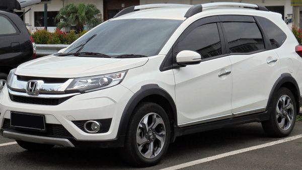 Ini 5 Rekomendasi Mobil SUV Termurah Mulai 200 Jutaan Saja