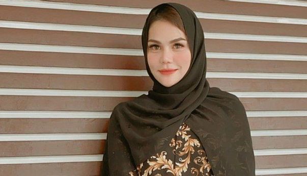 Cerita DJ Katty Butterfly Minta Restu Ibu Jadi Mualaf