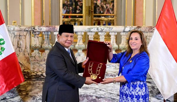 Presiden Prabowo Dianugerahi Penghargaan “Grand Cross of the Order of the Sun of Peru”