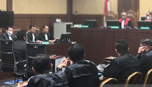 Bacakan Pleidoi, Hasto Desak KPK Tangkap Harun Masiku: Agar Menjadi Terang Pokok Perkara