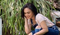 Yuk Intip Cara Yuni Shara Hijaukan Rumah dengan Palem Kipas, Pecinta Tanaman Hijau Wajib Tahu!