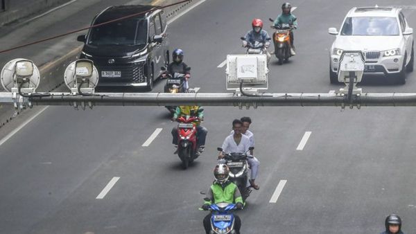 Polda Metro Jaya Tegaskan ETLE Hanya untuk Kendaraan Bermotor, Pejalan Kaki Tidak Kena Tilang